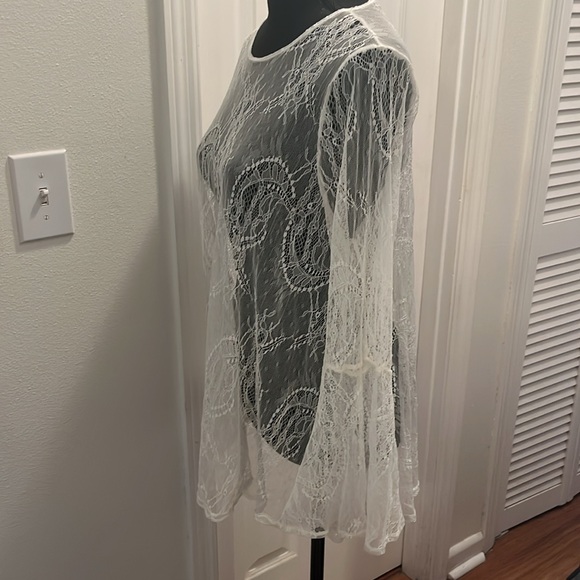 Modern Movement Elegant Boho Lace Sheer Top - White - Picture 3 of 8